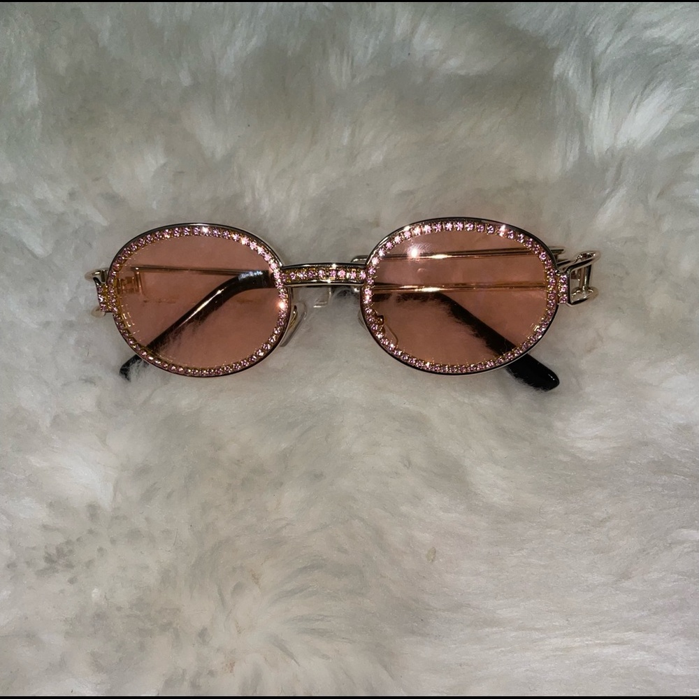 Pink Retro Style Rhinestone Sunglasses - Picture 2 of 4